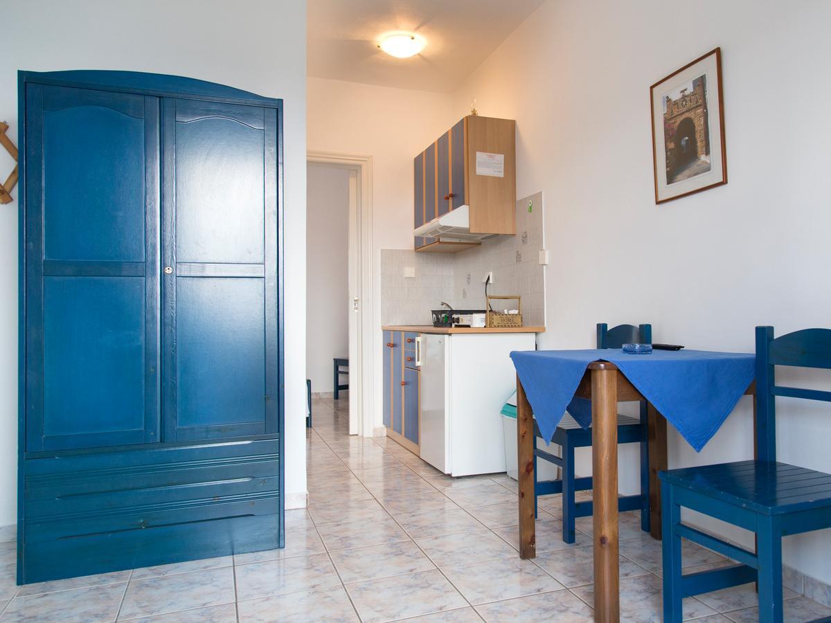 Meltemi Tinos Lejlighedshotel Agios Romanos Eksteriør billede