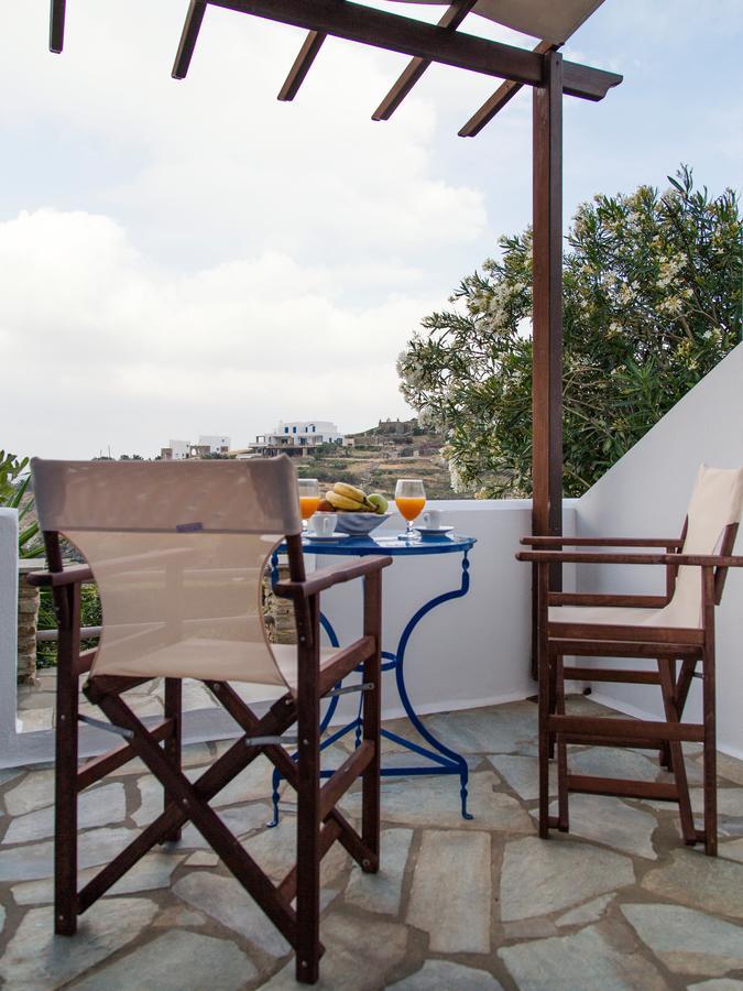 Meltemi Tinos Lejlighedshotel Agios Romanos Eksteriør billede